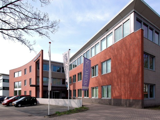 luchthavenweg 99 eindhoven